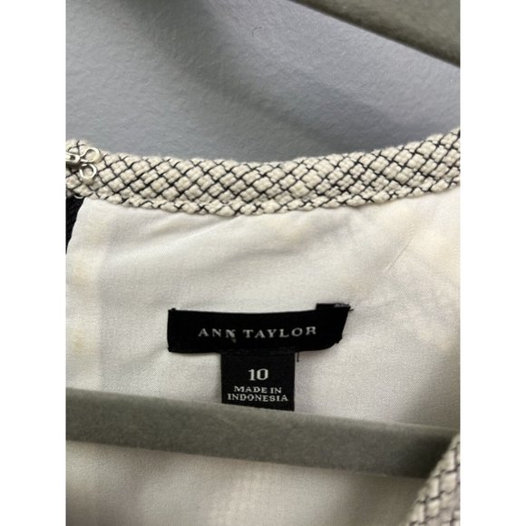 Ann Taylor Sleeveless Gray/black dress/ jumper. - Picture 2 of 7